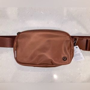 NWT Ancient Copper Lululemon everywhere bag rare hard to find smoke & pet free